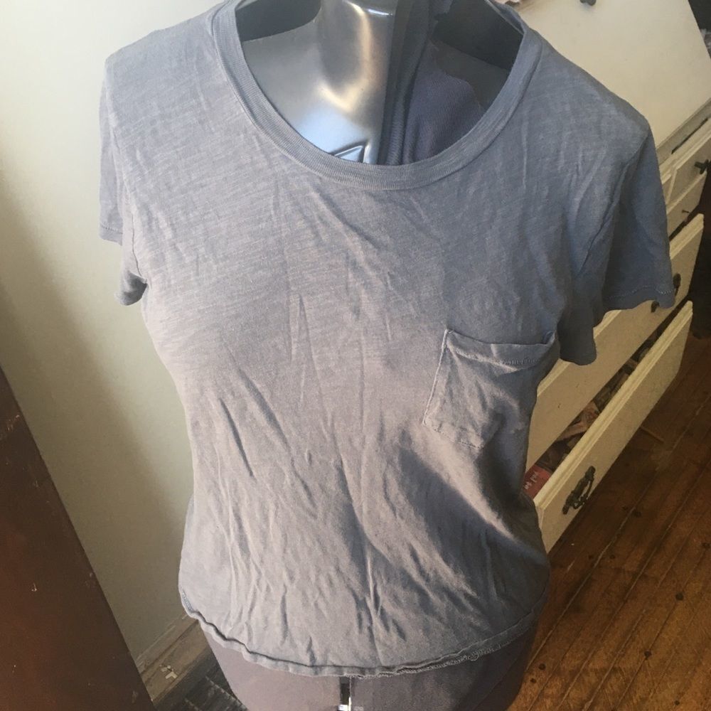 Madewell gray scoop neck knit shirt